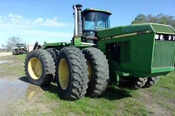 Main image John Deere 8560